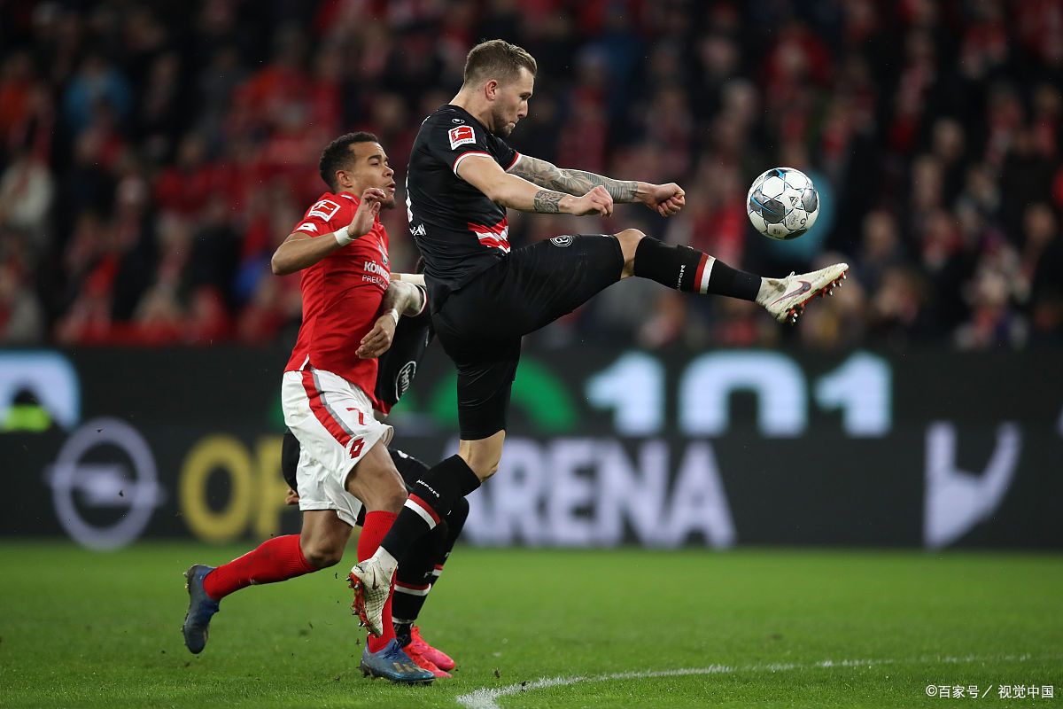 包含欧预赛：俄罗斯英格兰挑战难度递增的词条