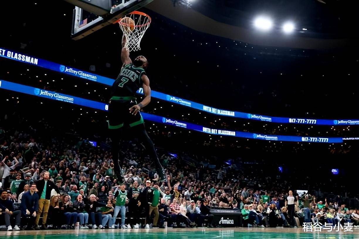 包含凯尔特人轻取深圳队,福克斯统治全场的词条 包含凯尔特人轻取深圳队,福克斯统治全场的词条