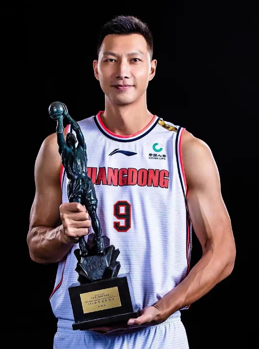 包含猛龙完胜深圳队,易建联高光表现的词条 包含猛龙完胜深圳队,易建联高光表现的词条