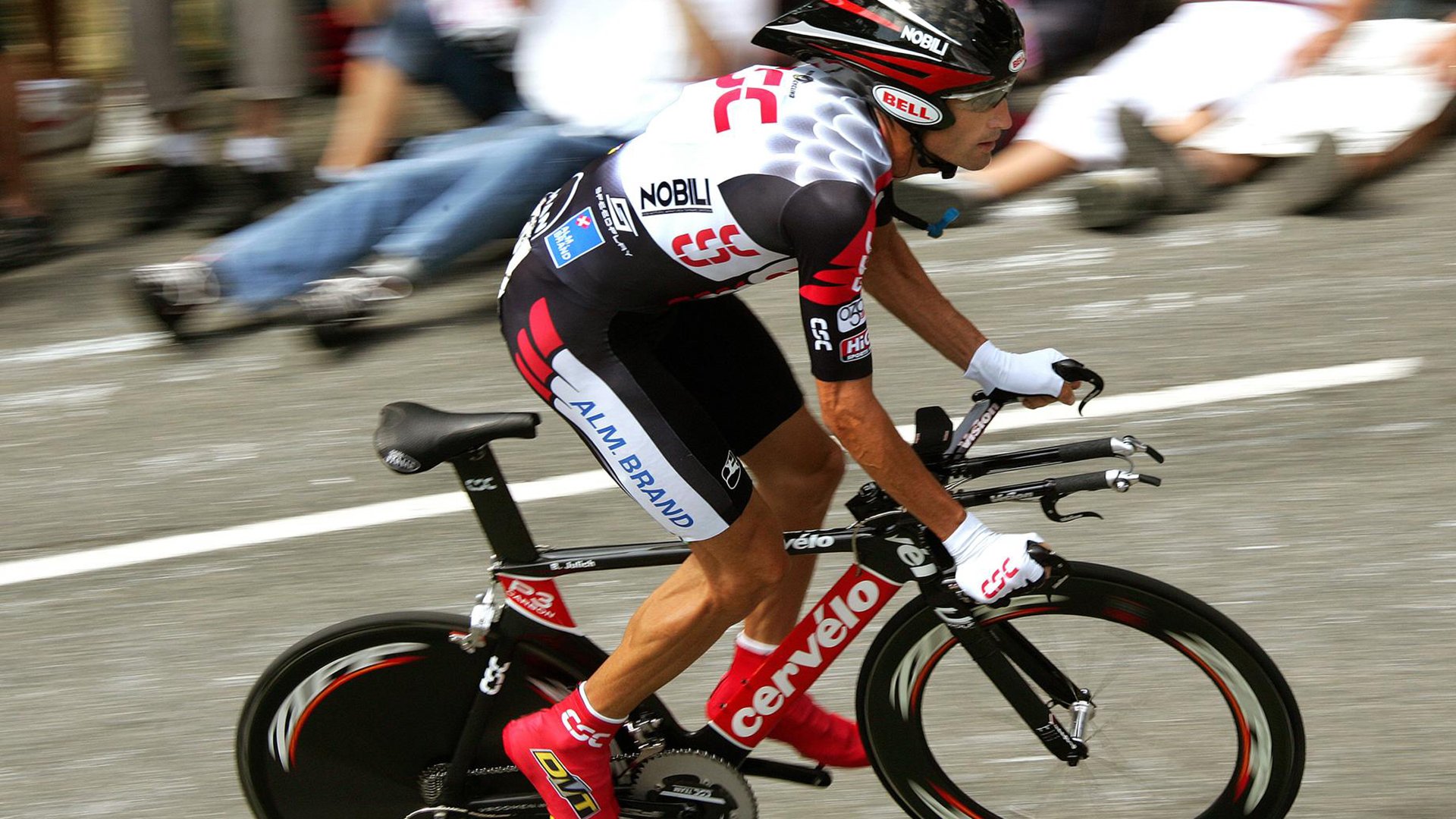 总决赛之夜,凯恩的加冕仪式