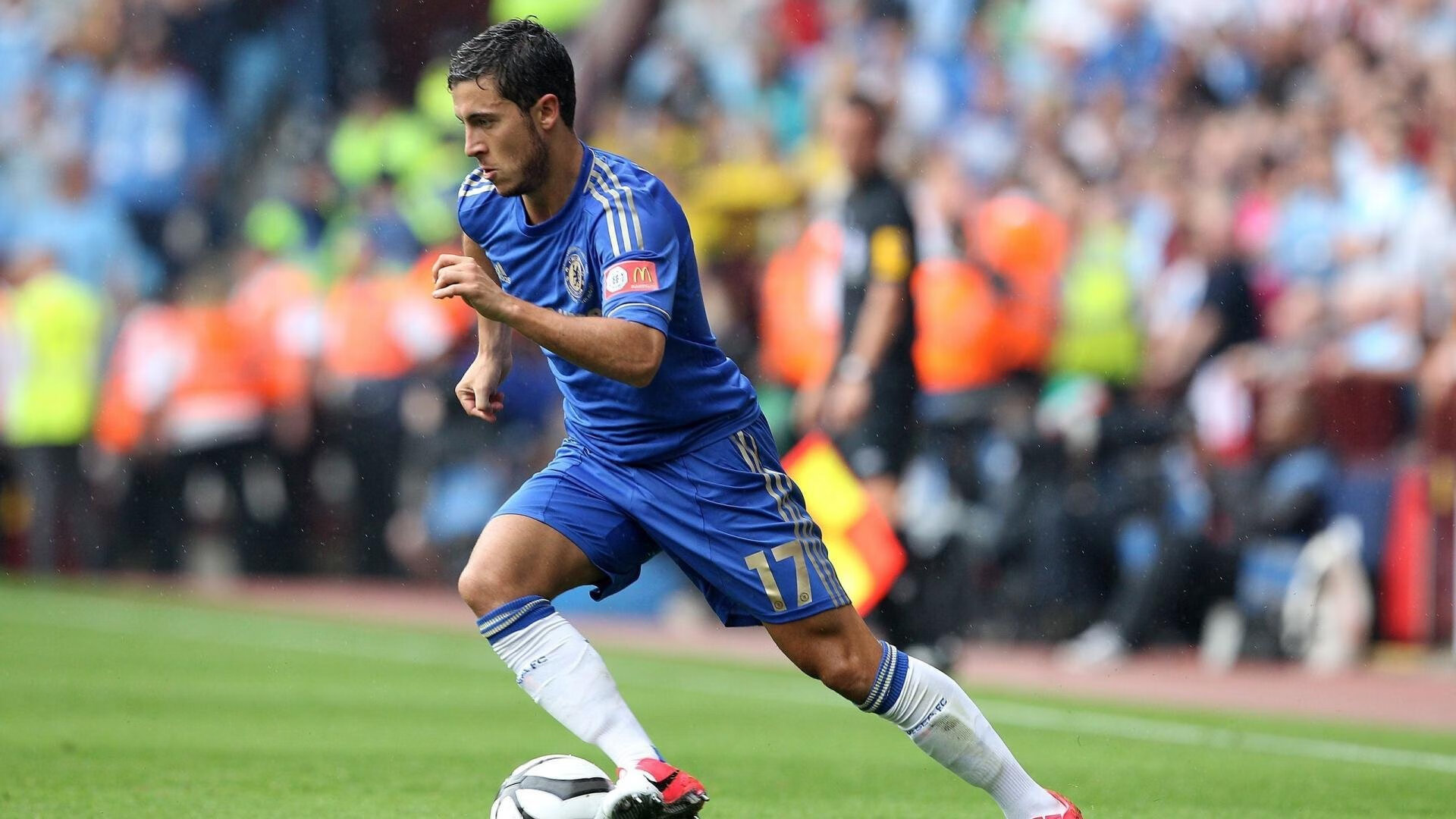 奥运周期关键战与巴萨争冠战，跨越体育维度的几内亚时刻