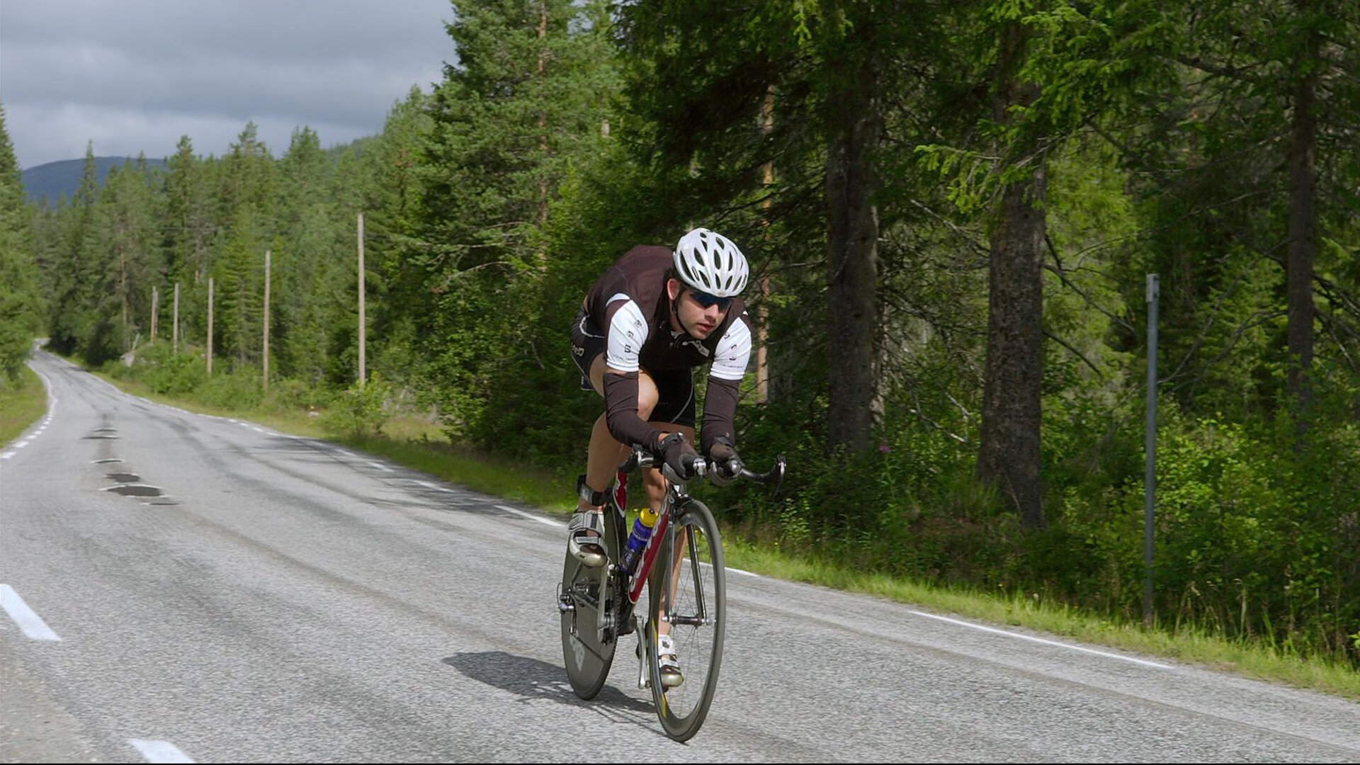 绿茵双城记,贝林厄姆的爆发与阿根廷的沉稳胜利